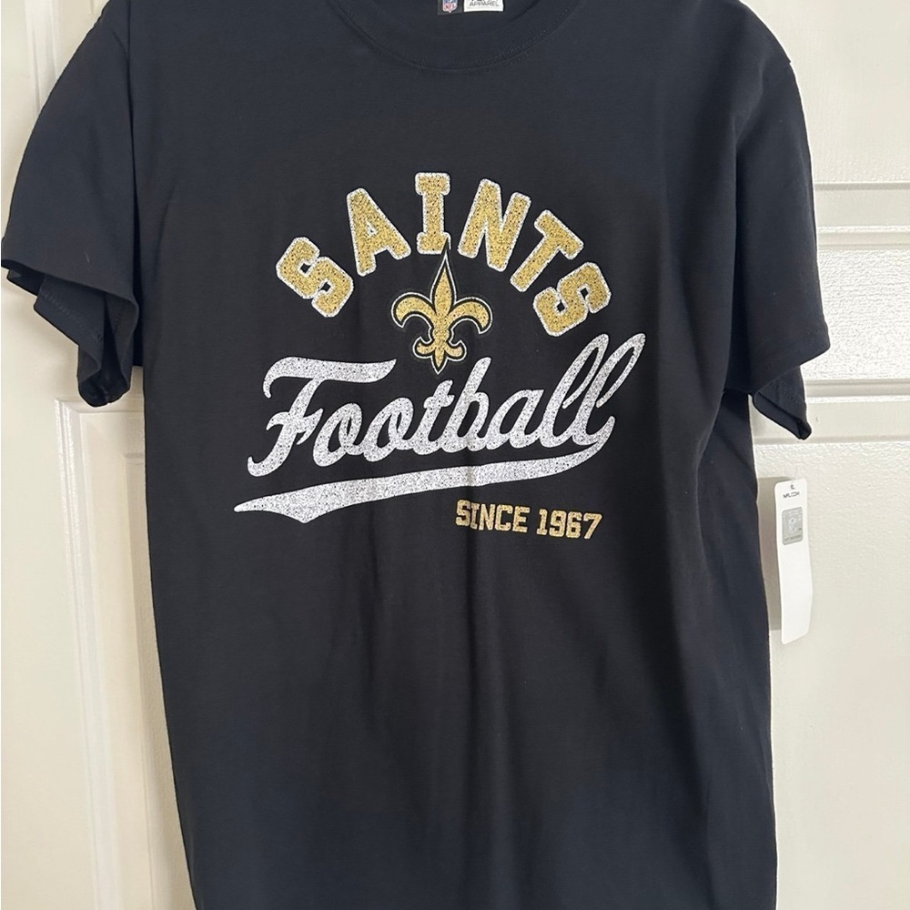New Orleans Saints Football T-Shirt - Men’s Medium